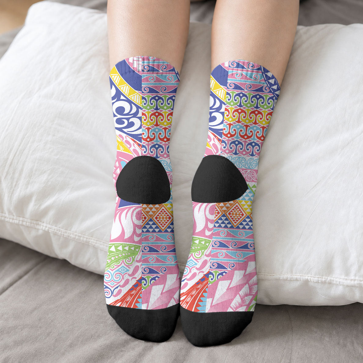 Maori Kowhaiwhai Taniko Patchwork Rainbow Motifs Crew Socks LT9 - Polynesian Pride