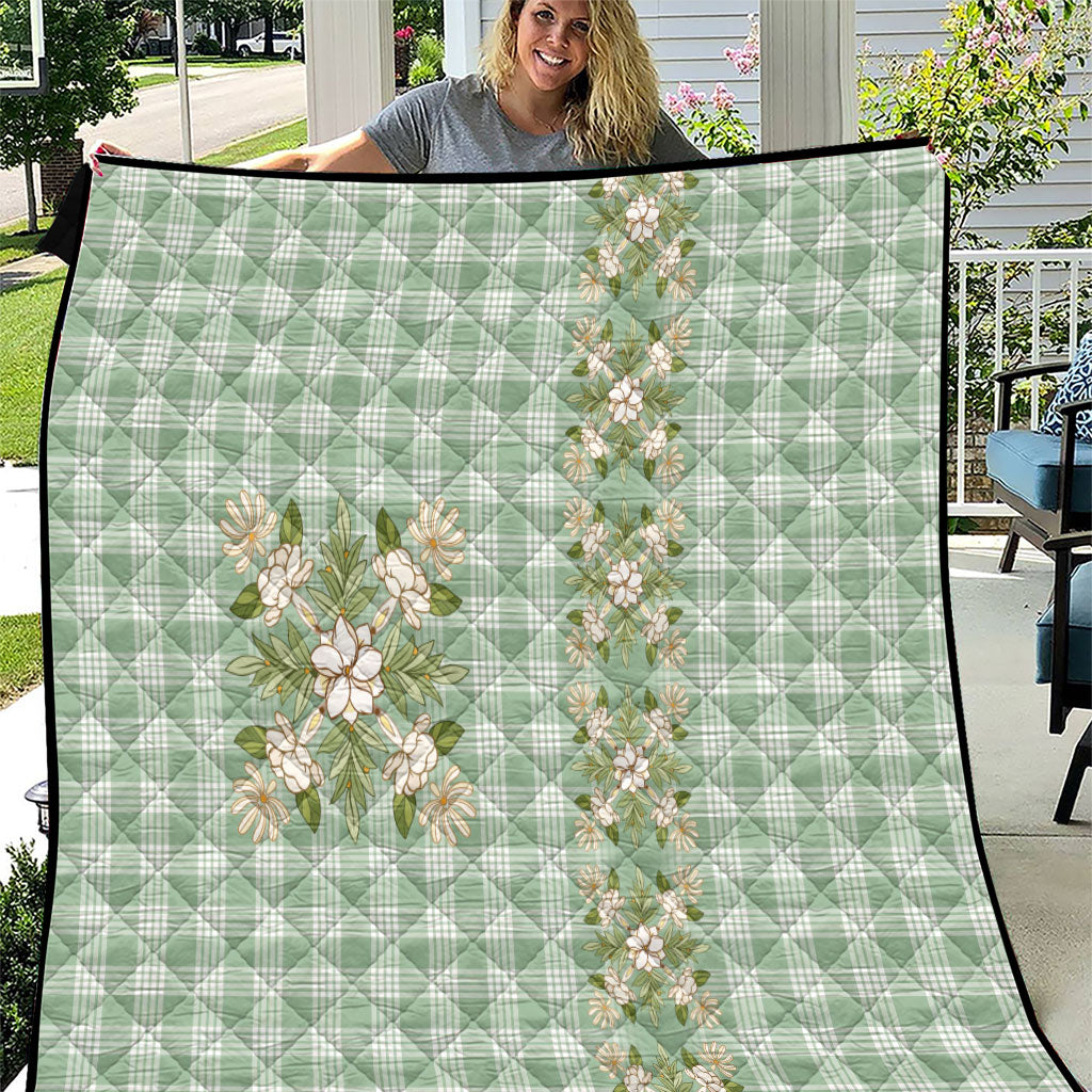 Liko Kukui Hawai'i Palaka Squares Maile Leaf Quilt Flowers Hawaiian Quilt Patterns LT9 Sage Green - Polynesian Pride