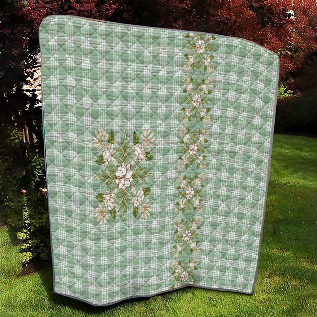 Liko Kukui Hawai'i Palaka Squares Maile Leaf Quilt Flowers Hawaiian Quilt Patterns LT9 - Polynesian Pride