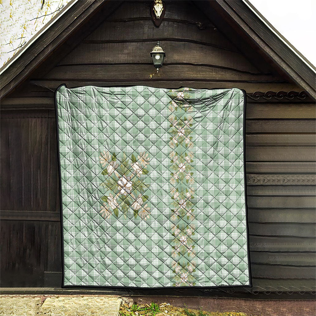 Liko Kukui Hawai'i Palaka Squares Maile Leaf Quilt Flowers Hawaiian Quilt Patterns LT9 - Polynesian Pride