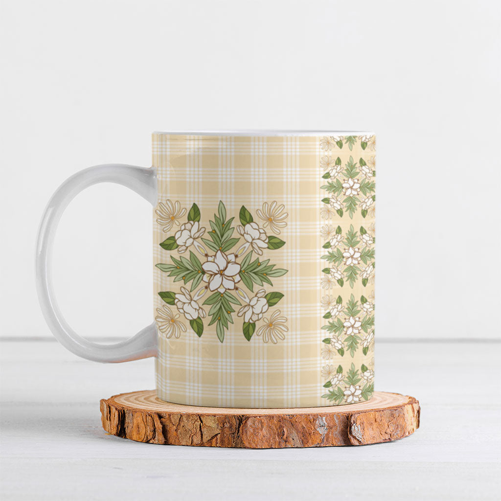 Melemele Ahiahia Hawai'i Palaka Squares Maile Leaf Ceramic Mug Flowers Hawaiian Quilt Patterns LT9 Pastel Yellow - Polynesian Pride