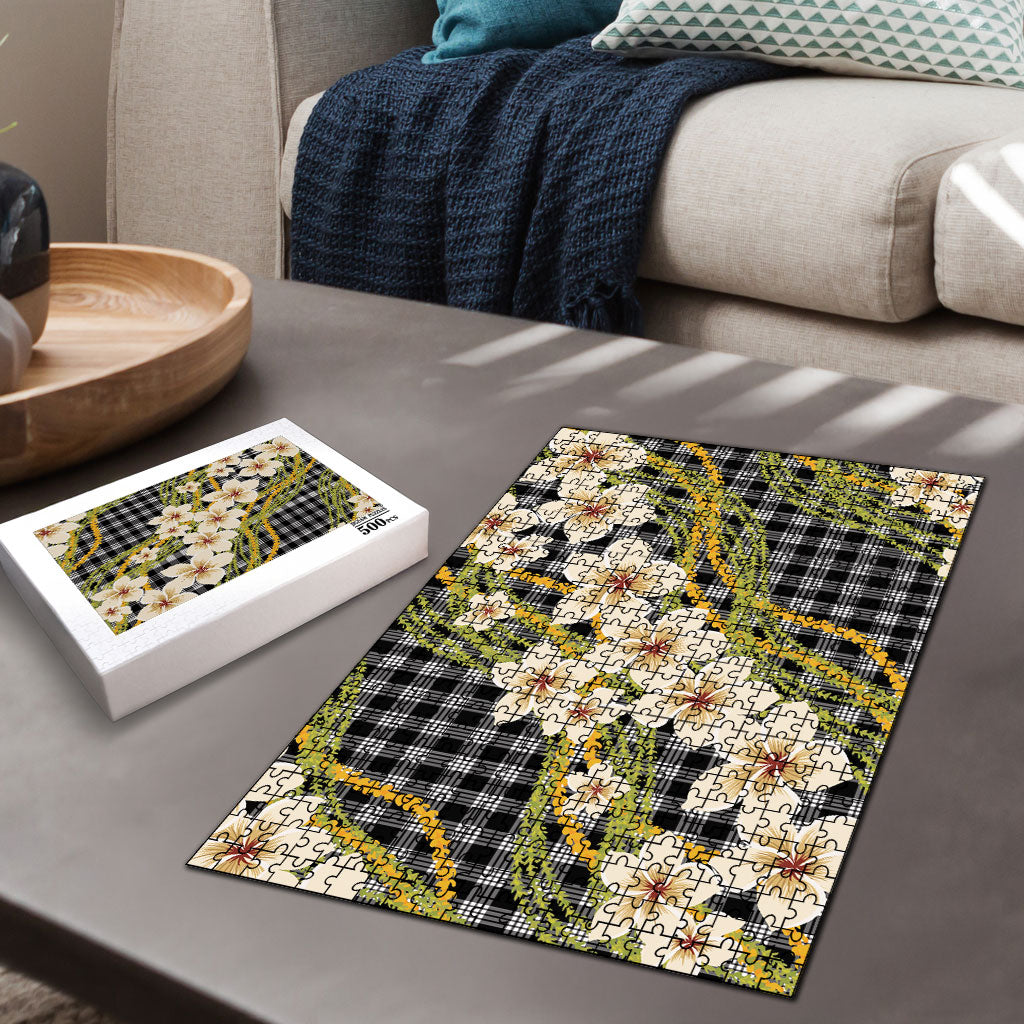 Ele'ele Hawai'i Palaka Plumeria Puzzle Puakenikeni and Maile Lei LT9 - Polynesian Pride