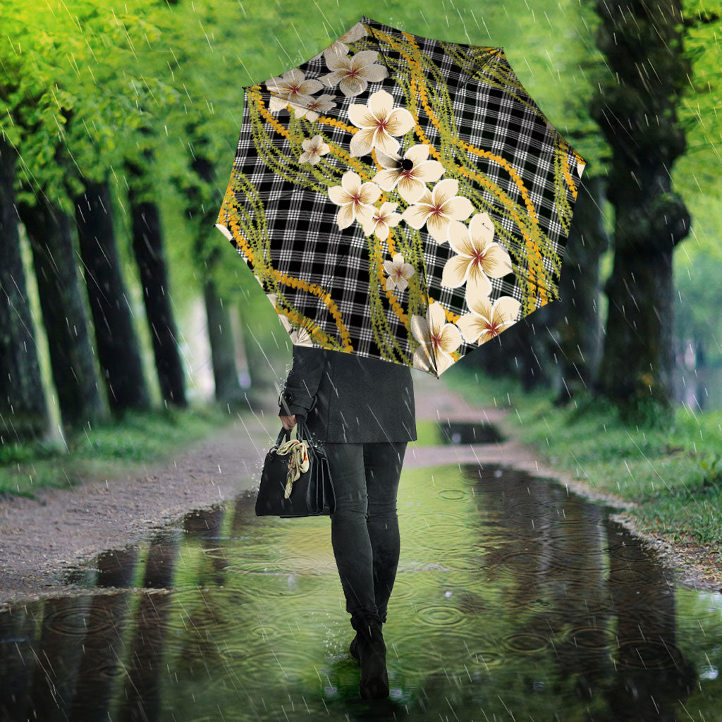 Ele'ele Hawai'i Palaka Plumeria Umbrella Puakenikeni and Maile Lei LT9 - Polynesian Pride