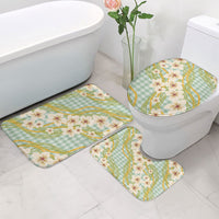Liko Kukui Hawai'i Palaka Plumeria Bathroom Set Puakenikeni and Maile Lei LT9 - Polynesian Pride