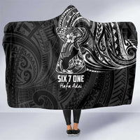Black Guam Latte Stone Tribal Tattoo Hooded Blanket Hafa Adai Six 7 One LT9 One Size Black - Polynesian Pride