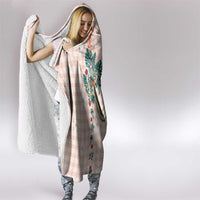 Peach Hawaiian Palaka Hooded Blanket Kukui Nut Money Lei LT9 - Polynesian Pride