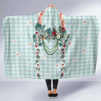 Turquoise Hawaiian Palaka Hooded Blanket Kukui Nut Money Lei LT9 One Size Turquoise - Polynesian Pride
