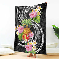 Hau'oli Makahiki Hou Blanket Aloha Pineapple Tropical Vibe LT9 - Polynesian Pride