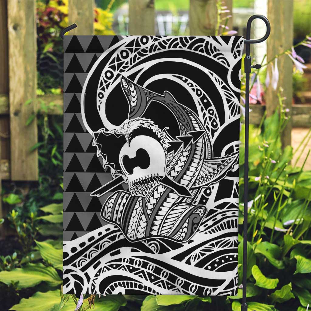 Koa Ikaika Warrior Helmet with Shark Garden Flag Black Kakau Style LT9 Garden Flag Black - Polynesian Pride