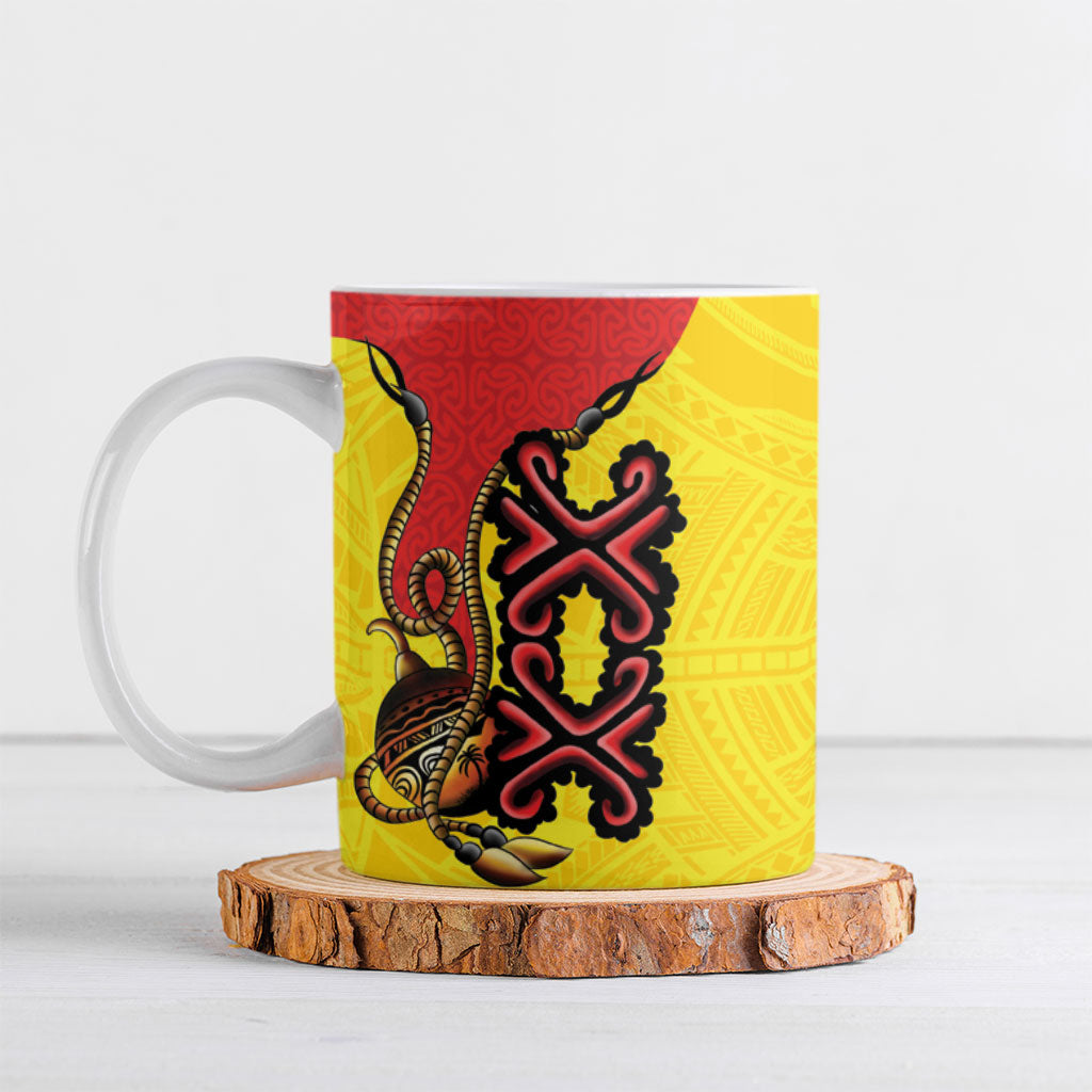 Personalised Papua New Guinea Oro Necklace Ceramic Mug Gold Melanesia Traditional Pattern LT9 Gold - Polynesian Pride