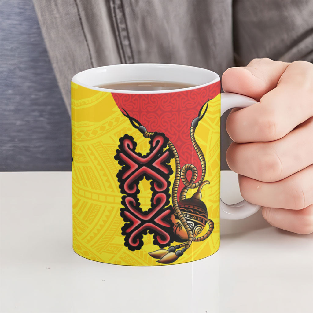 Personalised Papua New Guinea Oro Necklace Ceramic Mug Gold Melanesia Traditional Pattern LT9 - Polynesian Pride