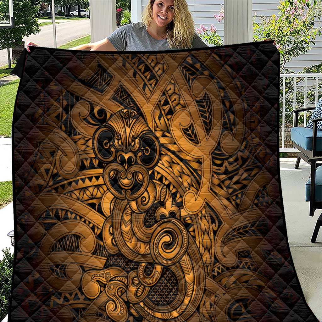 Aotearoa Maori Hei Tiki Quilt Koura Kowhaiwhai Puhoro Motif LT9 Gold - Polynesian Pride