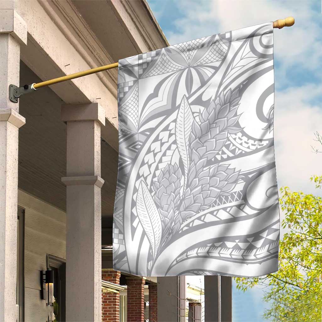 Lotu Tamaiti Samoa Siapo Garden Flag White Sunday With Teuila Torch Ginger LT9 House Flag White - Polynesian Pride