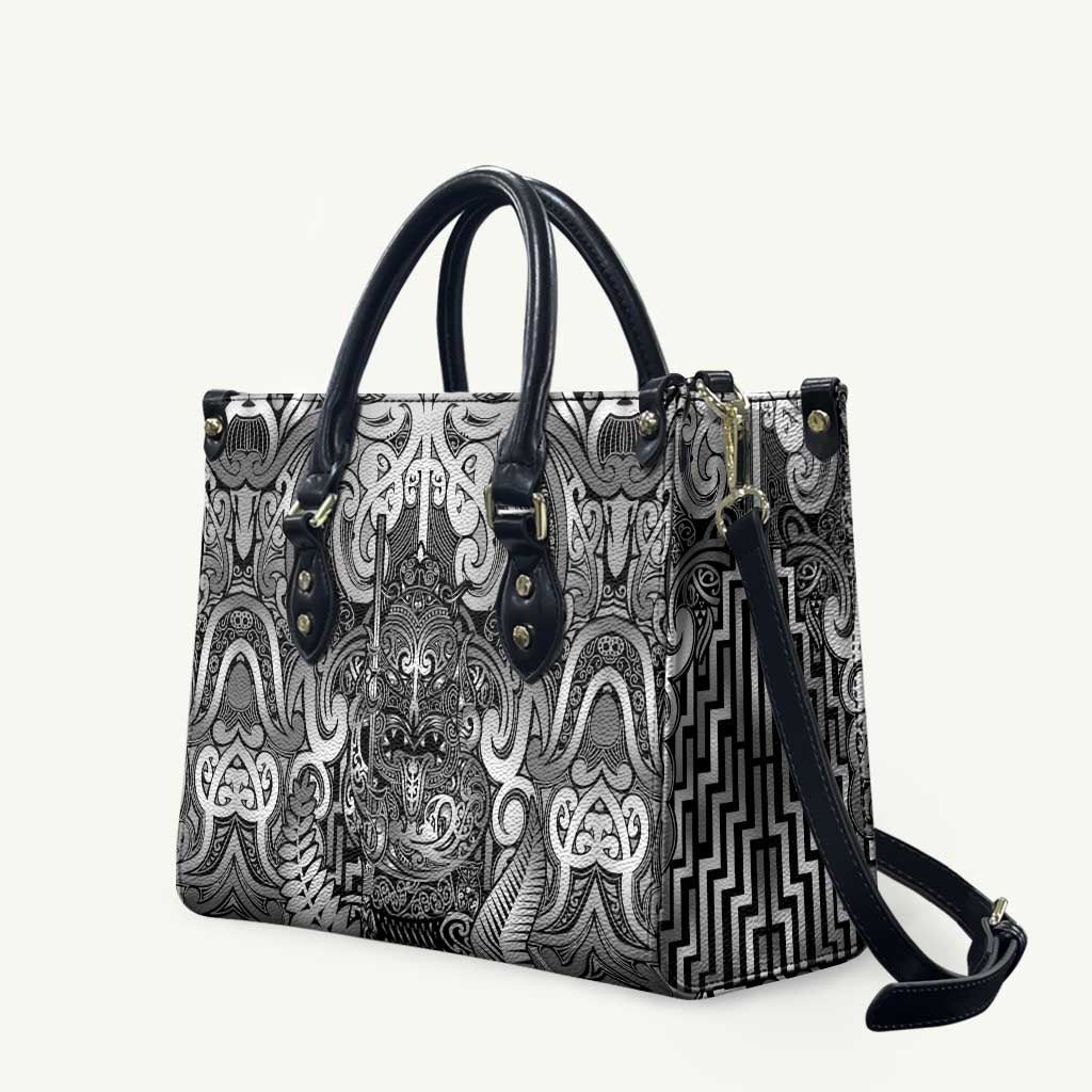 New Zealand Taiaha Maori Leather Bag Kiwikiwi Minimalist Silver Fern Tukutuku Motif LT9 White - Polynesian Pride