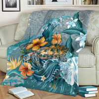 Sea Turtle In The Ocean Blanket with Polynesian Pattern Arty Style LT9 - Polynesian Pride