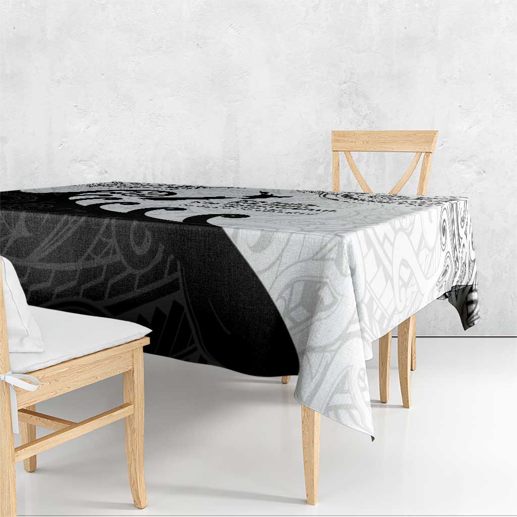 Kia Haka Maori language Tablecloth Te Reo Maori Inspired Art LT9 - Polynesian Pride