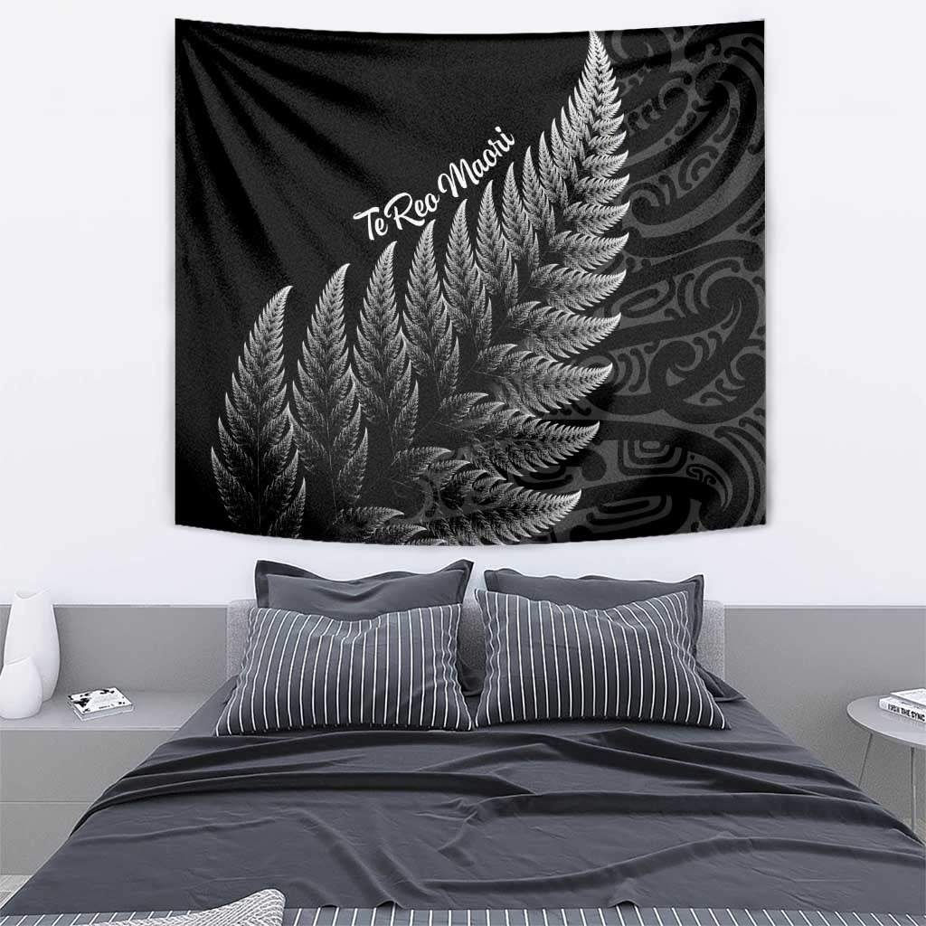 New Zealand Te Reo Mori Tapestry Simple Black Fern LT9 - Polynesian Pride