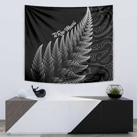 New Zealand Te Reo Mori Tapestry Simple Black Fern LT9 - Polynesian Pride