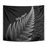 New Zealand Te Reo Mori Tapestry Simple Black Fern LT9 - Polynesian Pride