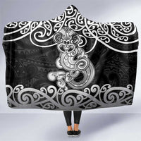 Te Reo Maori Tiki Inspired Art Hooded Blanket LT9 One Size Black - Polynesian Pride