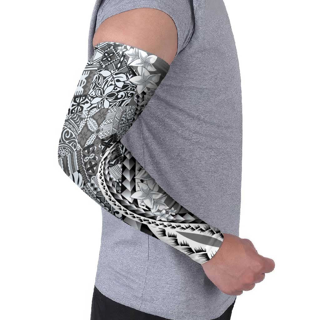 Aloha Vintage Plumeria Hawaiian Tapa Pattern Arm Sleeves Gray Hawaiian Tapa Pattern LT9 - Polynesian Pride