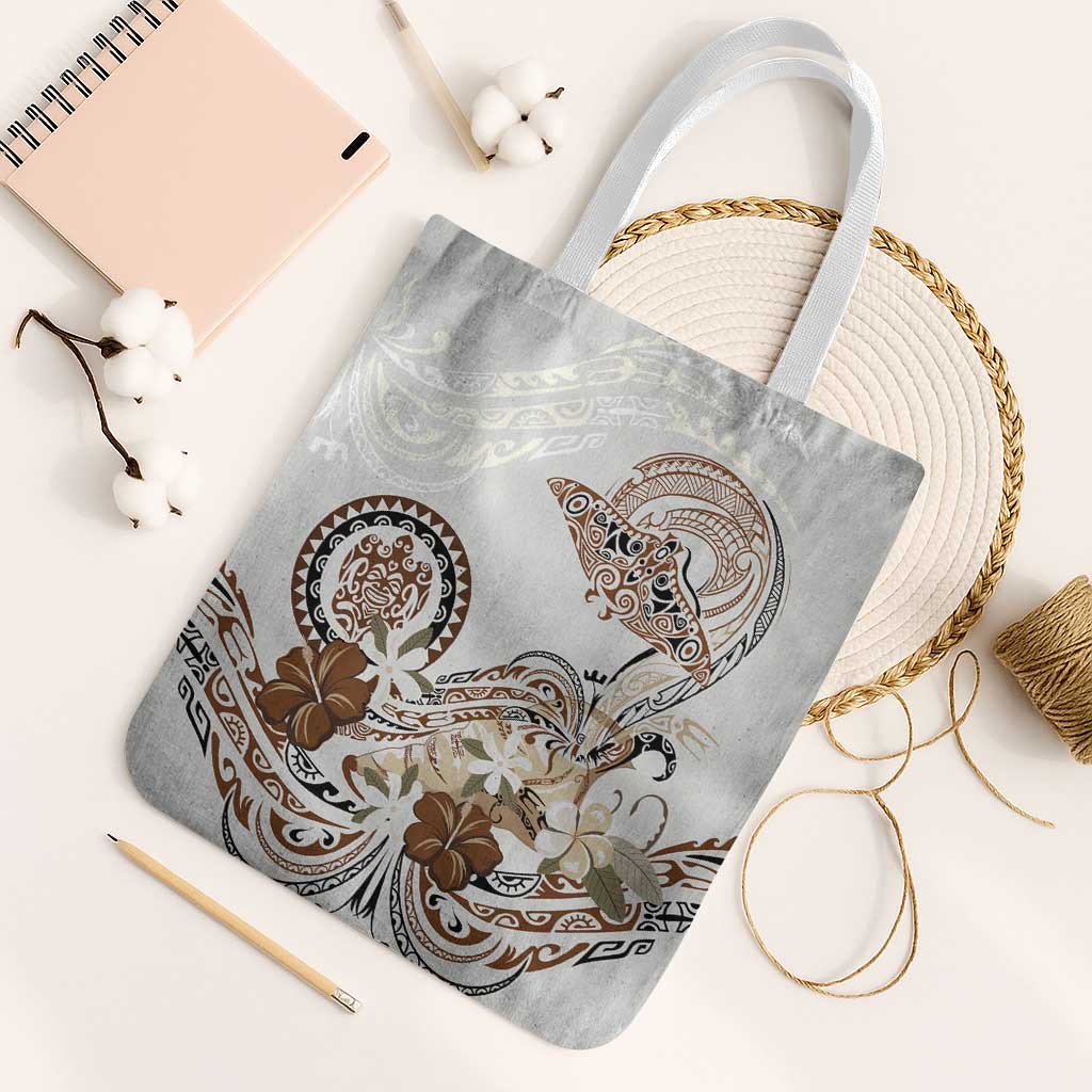 Polynesian Manta Ray Tote Bag Beige Floral Turtle Tattoo LT9 White Strap One Size Beige - Polynesian Pride