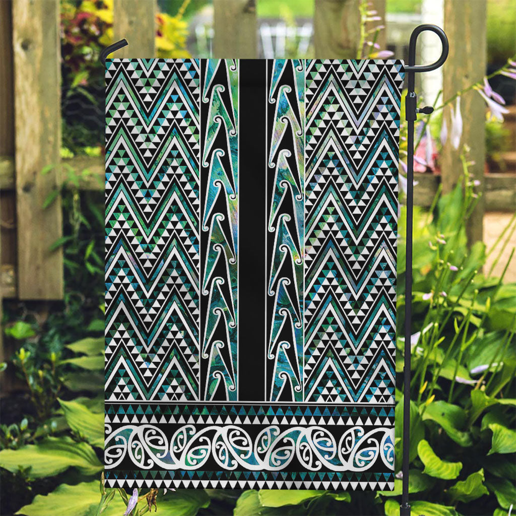 New Zealand Maori Niho Taniwha Garden Flag Papua Shell - Mangopare Puhoro Pattern LT9 Garden Flag Green - Polynesian Pride