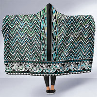 New Zealand Maori Niho Taniwha Hooded Blanket Papua Shell - Mangopare Puhoro Pattern LT9 One Size Green - Polynesian Pride