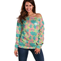Personalised Seamless Hawaiian Quilt Pattern Off Shoulder Sweater Hawaii Culture Palm Leaf Tropical LT9 Women Beige - Polynesian Pride