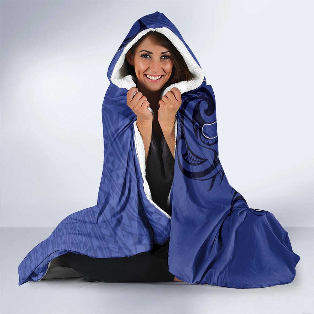 Personalized FSM 1986 Independence Day Hooded Blanket Polynesian Shark Tattoo Style LT9 - Polynesian Pride