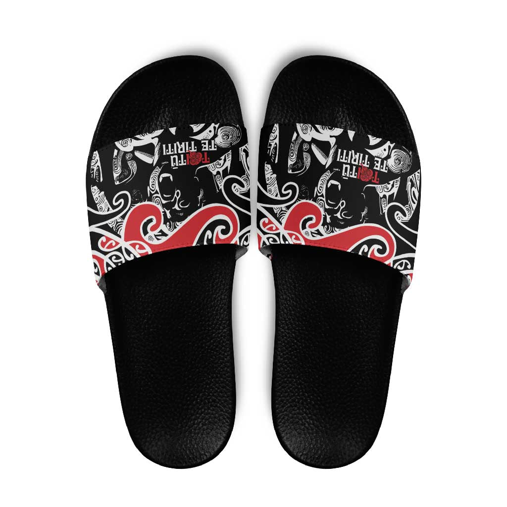 Aotearoa Toitu Te Tiriti Slide Sandals New Zealand Stand Together Stand Stronger LT9 Black - Polynesian Pride