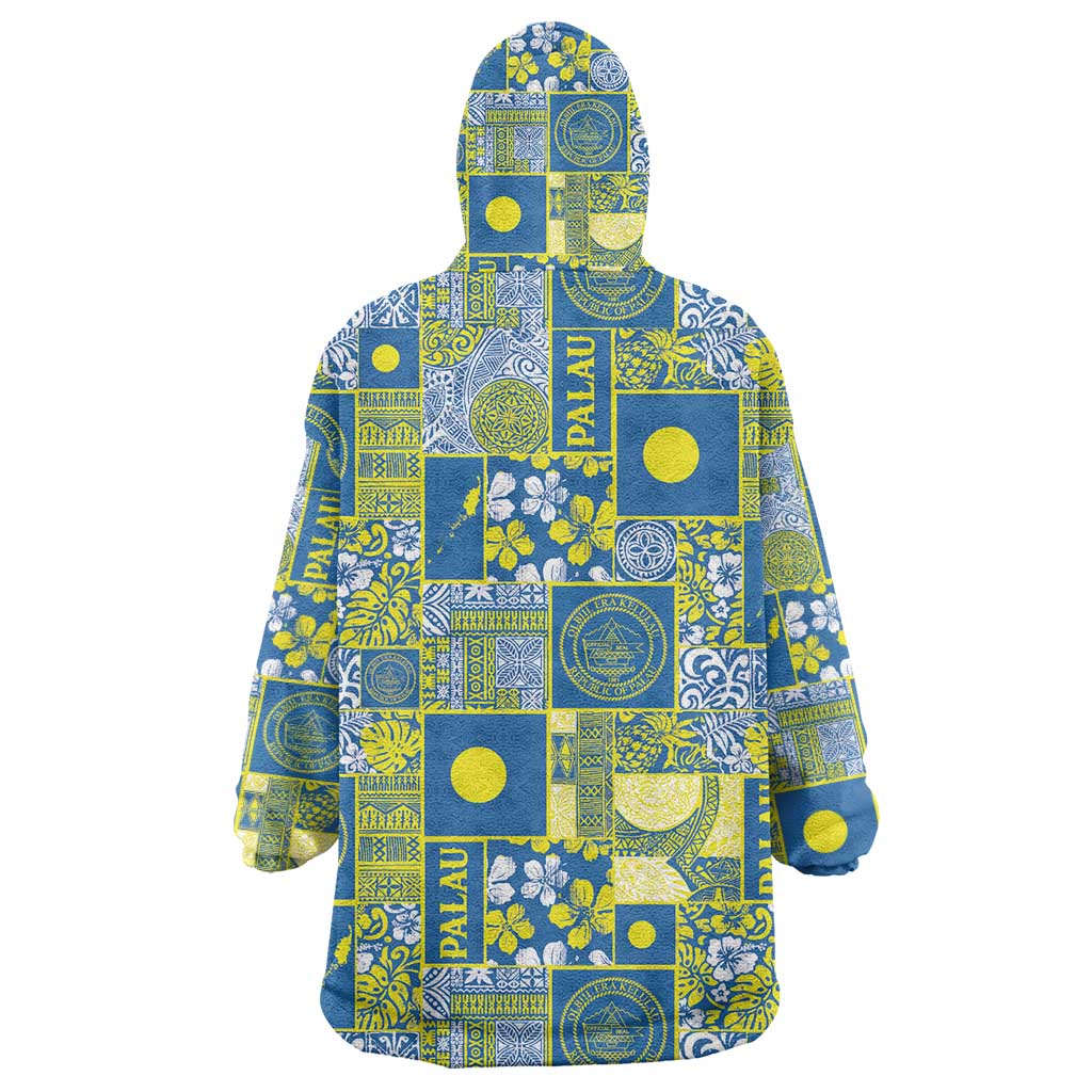 Palau Ungil Kurismas Wearable Blanket Hoodie Pacific Patchwork Xmas Vibes LT9 - Polynesian Pride