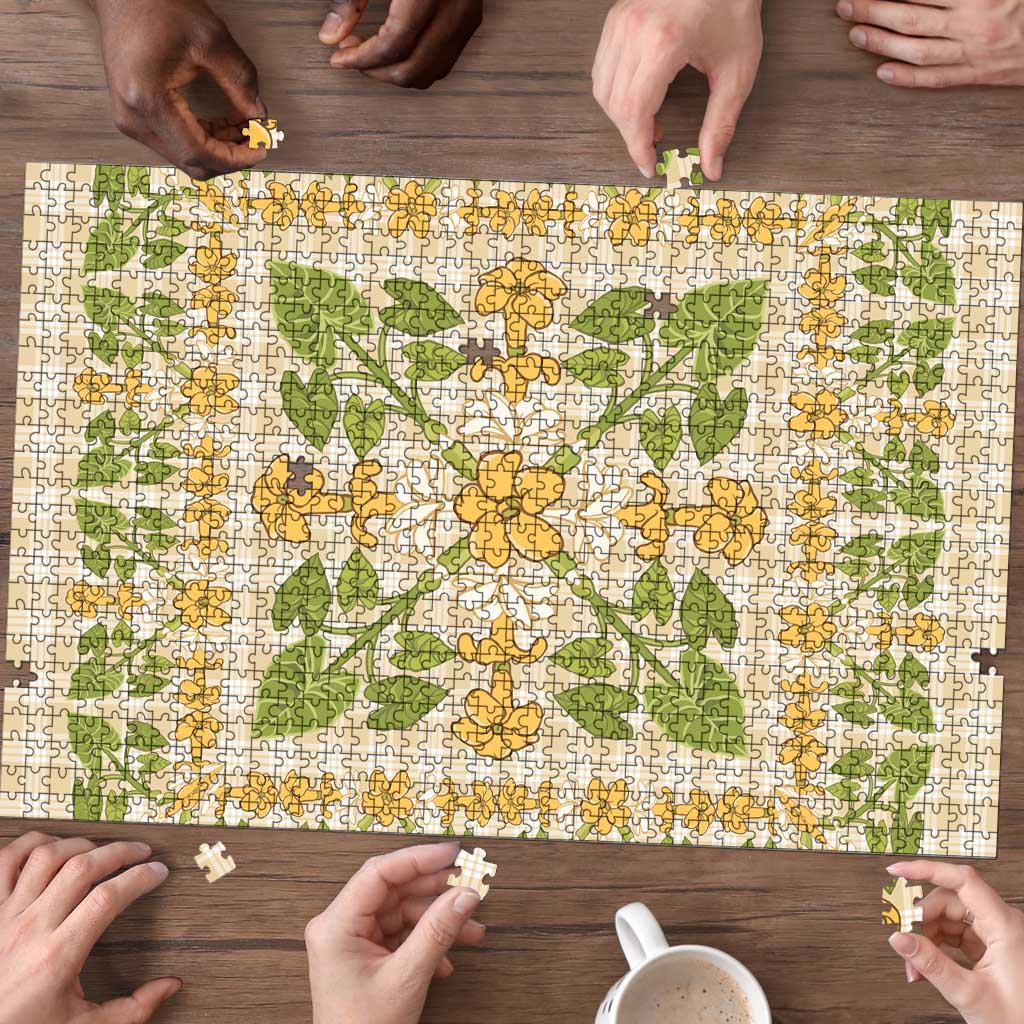 Squares Puakenikeni and Kalo Puzzle Beige Palaka Hawaiian Quilt Pattern LT9 - Polynesian Pride