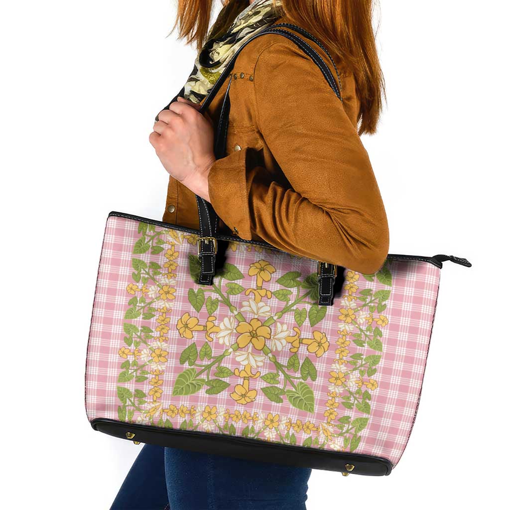 Squares Puakenikeni and Kalo Leather Tote Bag Pink Palaka Hawaiian Quilt Pattern LT9 Pink - Polynesian Pride