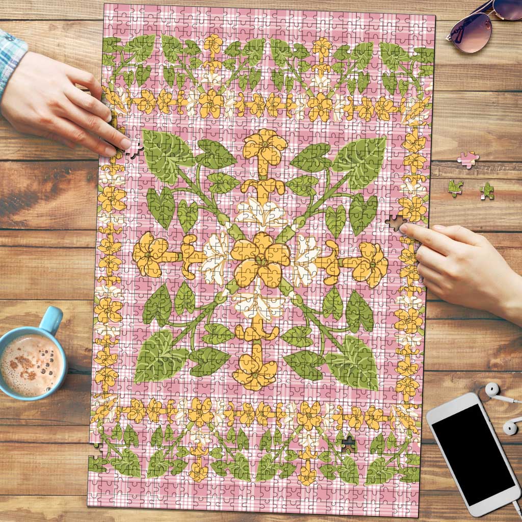 Squares Puakenikeni and Kalo Puzzle Pink Palaka Hawaiian Quilt Pattern LT9 Pink - Polynesian Pride