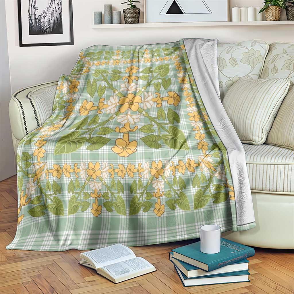 Squares Puakenikeni and Kalo Blanket Turquoise Palaka Hawaiian Quilt Pattern LT9 Turquoise - Polynesian Pride