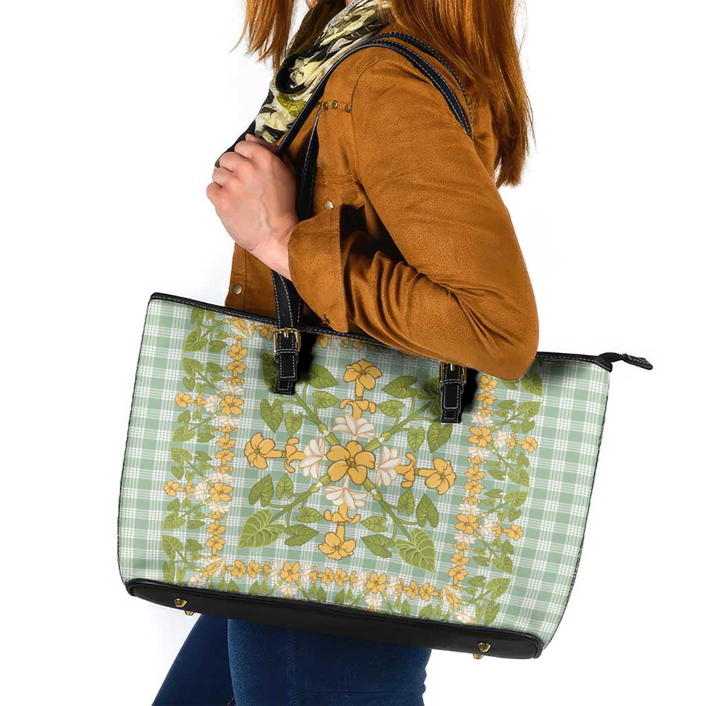 Squares Puakenikeni and Kalo Leather Tote Bag Turquoise Palaka Hawaiian Quilt Pattern LT9 Turquoise - Polynesian Pride