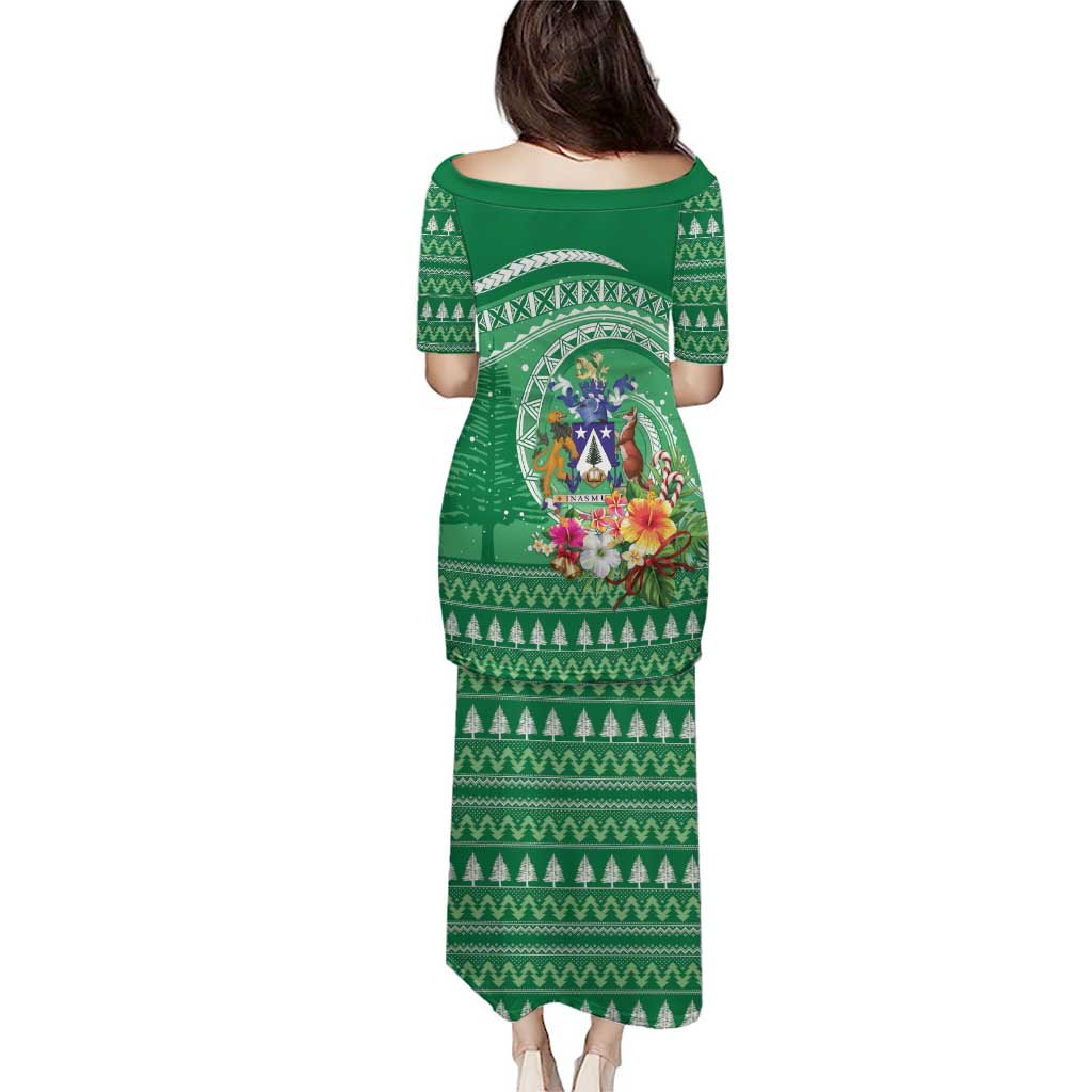 Norfolk Island Pine Tree Christmas Puletasi Coat of Arm and Polynesian Pattern LT9 - Polynesian Pride