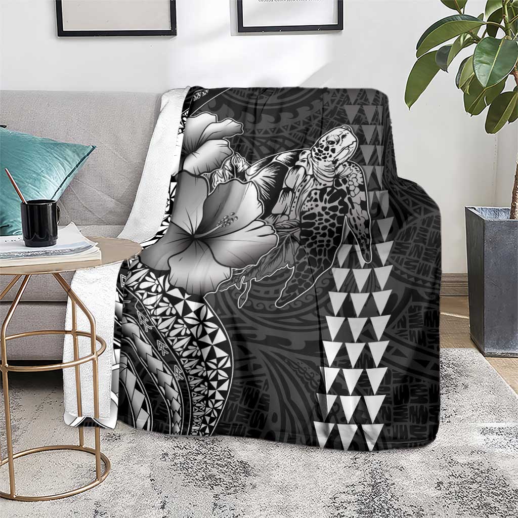 Hawaiian Sea Turtle Blanket Black Hibiscus Flowers and Kakau Pattern LT9 - Polynesian Pride