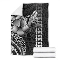 Hawaiian Sea Turtle Blanket Black Hibiscus Flowers and Kakau Pattern LT9 - Polynesian Pride