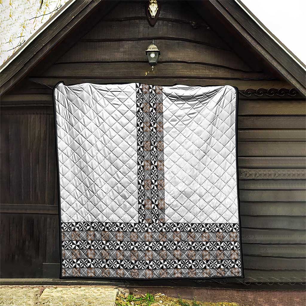 Light Gray Tongan Polynesian Tribal Quilt LT9 - Polynesian Pride