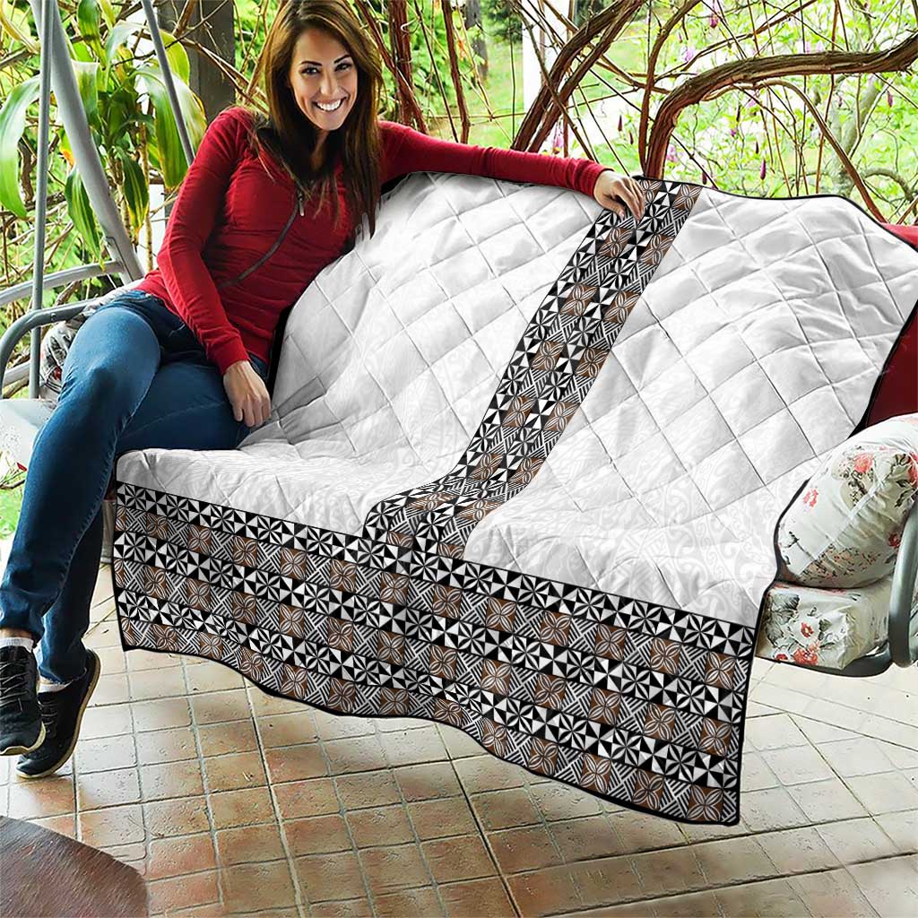 Light Gray Tongan Polynesian Tribal Quilt LT9 - Polynesian Pride