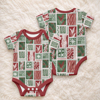 Mele Kalikimaka Hawaiian Quilt and Lei Patchwork Baby Onesie LT9 - Polynesian Pride
