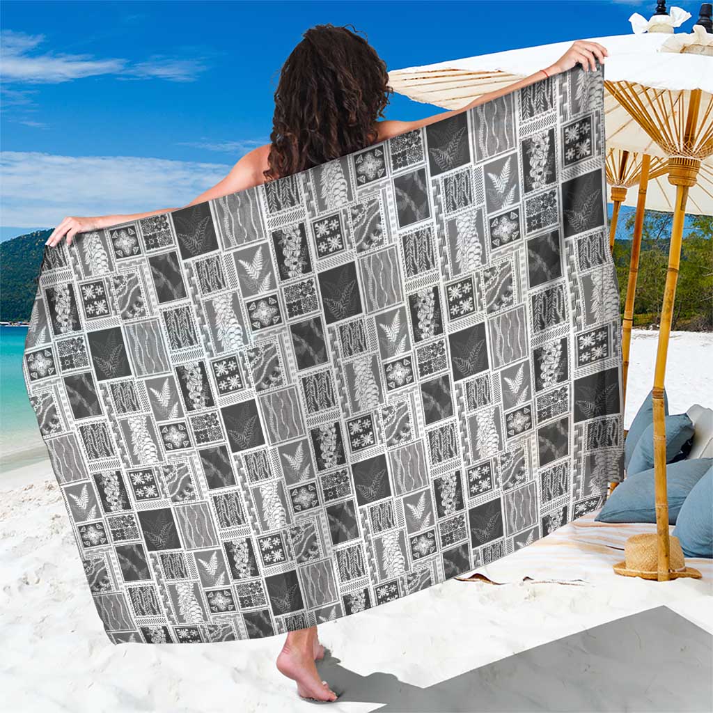 Vintage Aloha Block Quilt Sarong Black Inspired Lei Motifs LT9 One Size 44 x 66 inches Black - Polynesian Pride