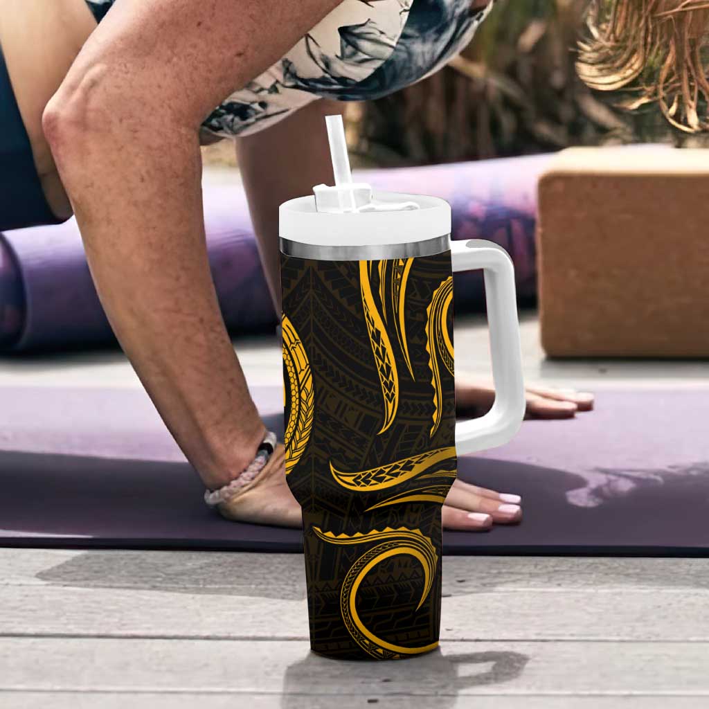 Polynesian Guam Coat of Arms Tumbler With Handle Polynesian Tribal Tattoo Gold Version LT9 - Polynesian Pride