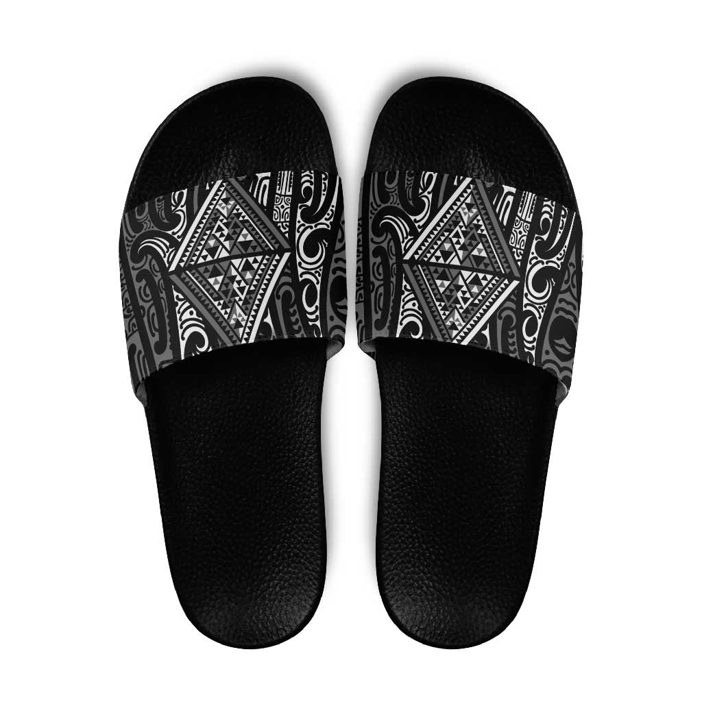 New Zealand Maori Taniko Slide Sandals Black Kowhaiwhai Puhoro LT9 Black - Polynesian Pride