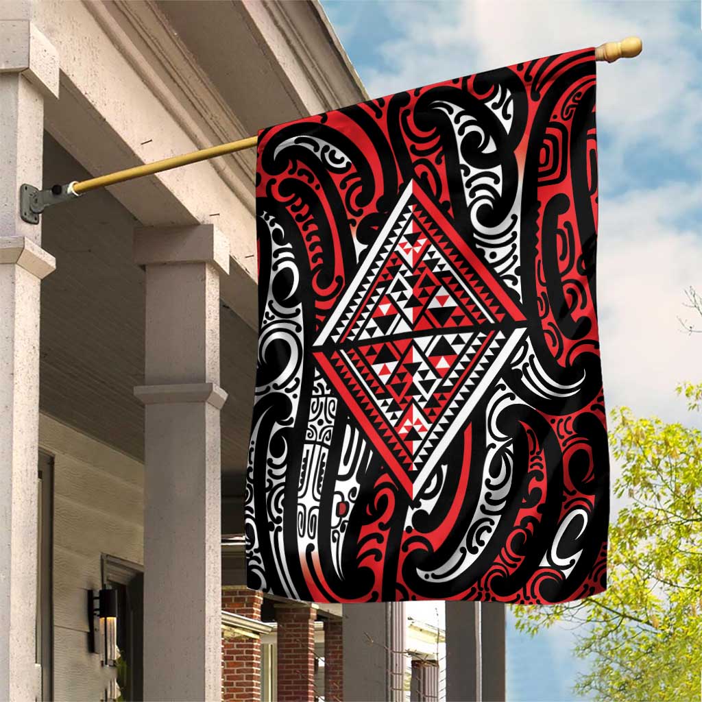 New Zealand Maori Taniko Garden Flag Red Kowhaiwhai Puhoro LT9 House Flag Red - Polynesian Pride