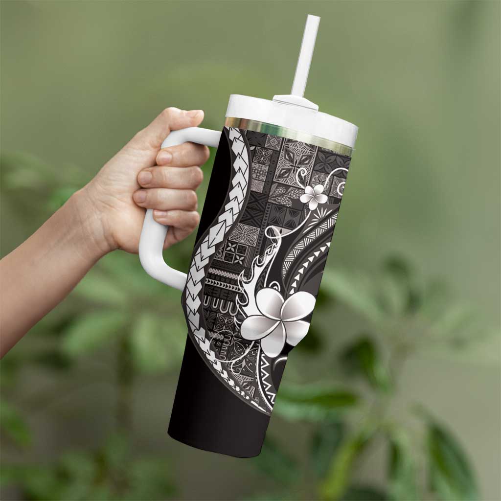 Samoa Siapo Tribal Pattern Tumbler With Handle Black Polynesian Plumeria Tapa Motif LT9 - Polynesian Pride
