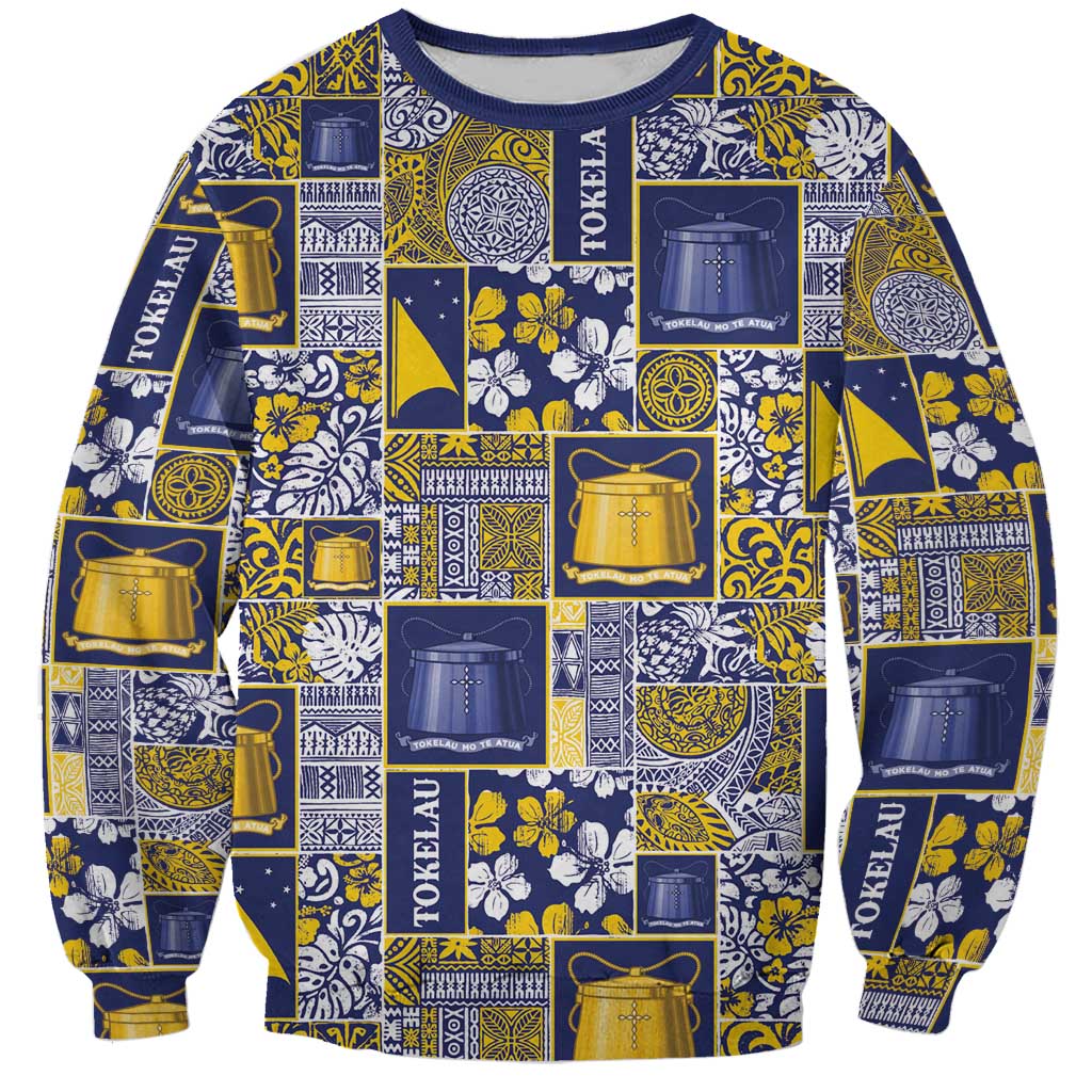 Tokelau Manuia te Kilihimahi Sweatshirt Pacific Patchwork Xmas Vibes LT9 Unisex Blue - Polynesian Pride