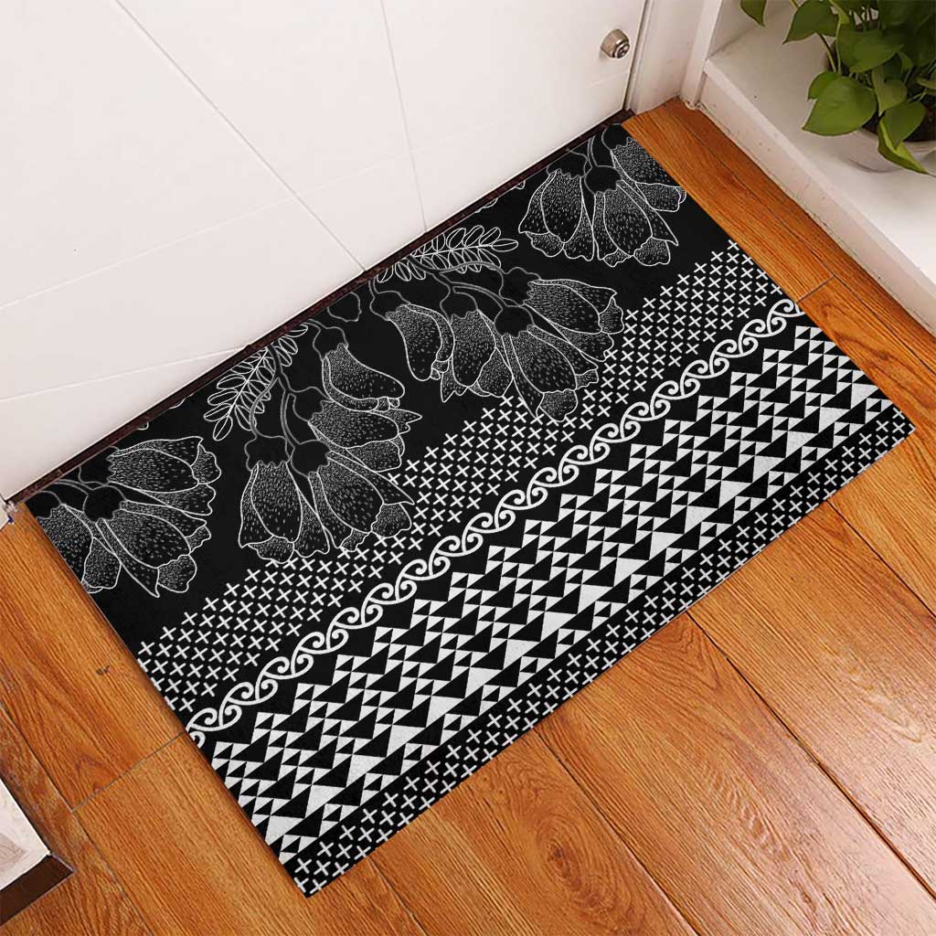 Black Taniko Kowhaiwhai Tukutuku Motif Rubber Doormat LT9 - Polynesian Pride